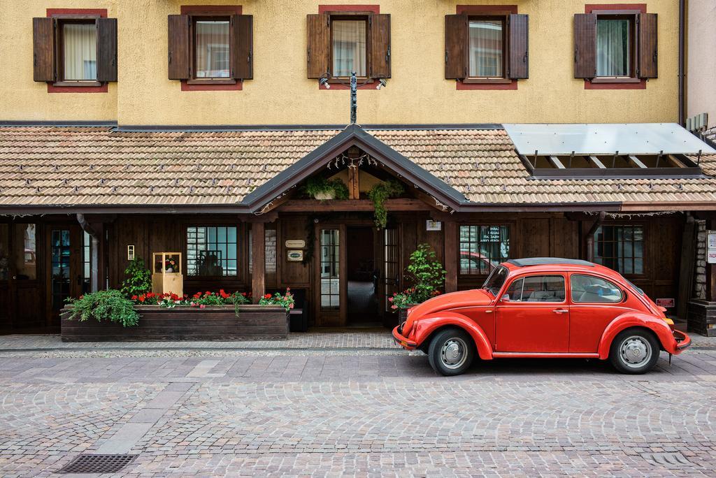 Antico Albergo Stella D'Italia Folgaria Exterior photo